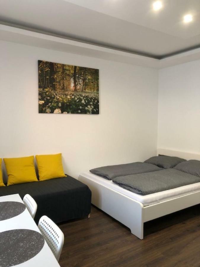 Eden Apartman ハイデゥソボスロー エクステリア 写真