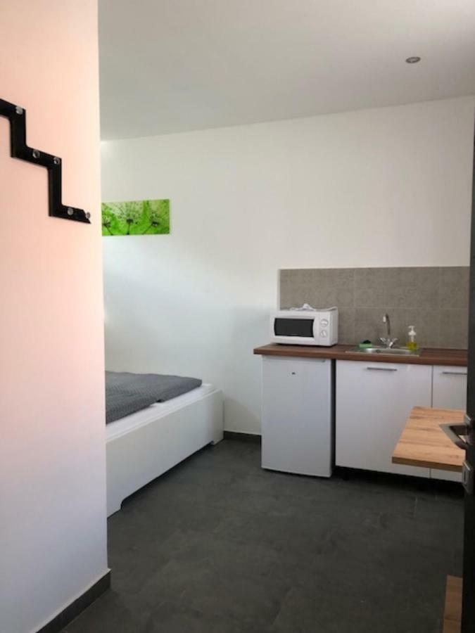 Eden Apartman ハイデゥソボスロー エクステリア 写真